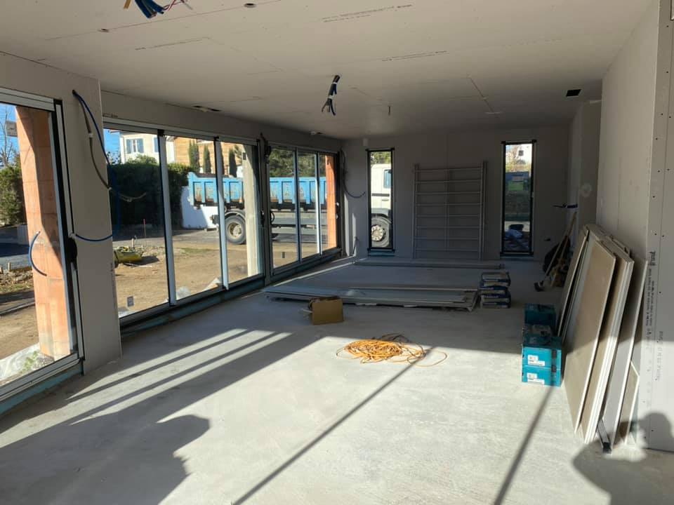 Pose de placo et isolation sur rails - Rénovation 28